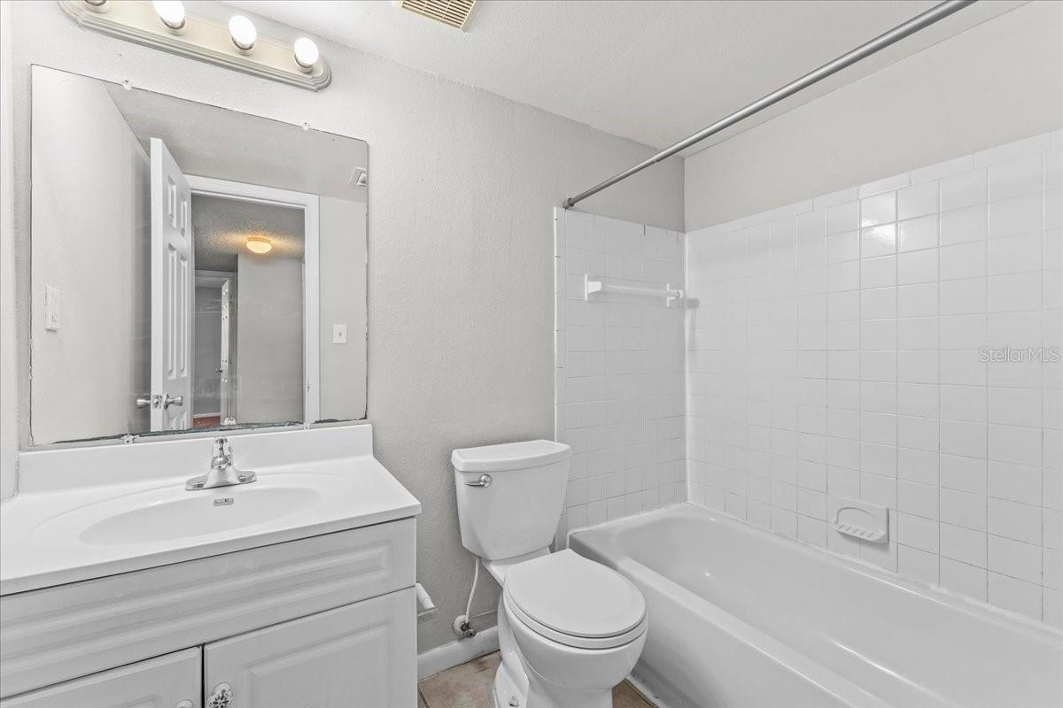12407 OAK CEDAR PL #202, TAMPA, FL — photo 14