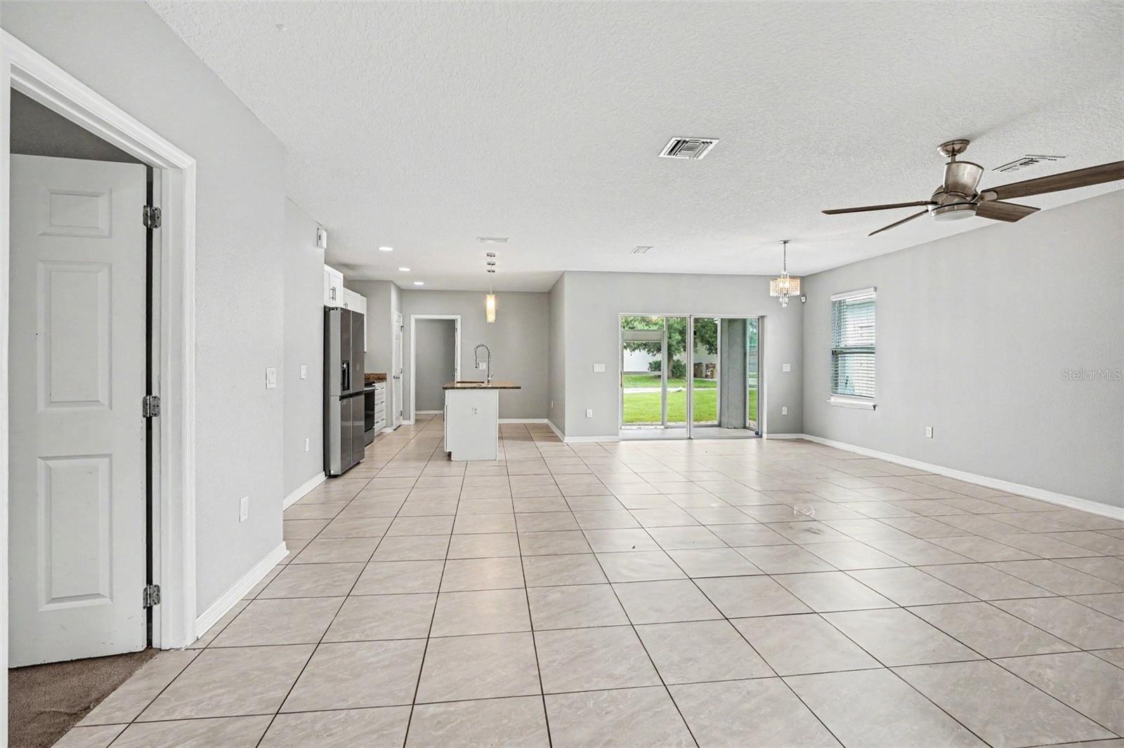 4957 CASTLE ST E, KISSIMMEE, FL — photo 4