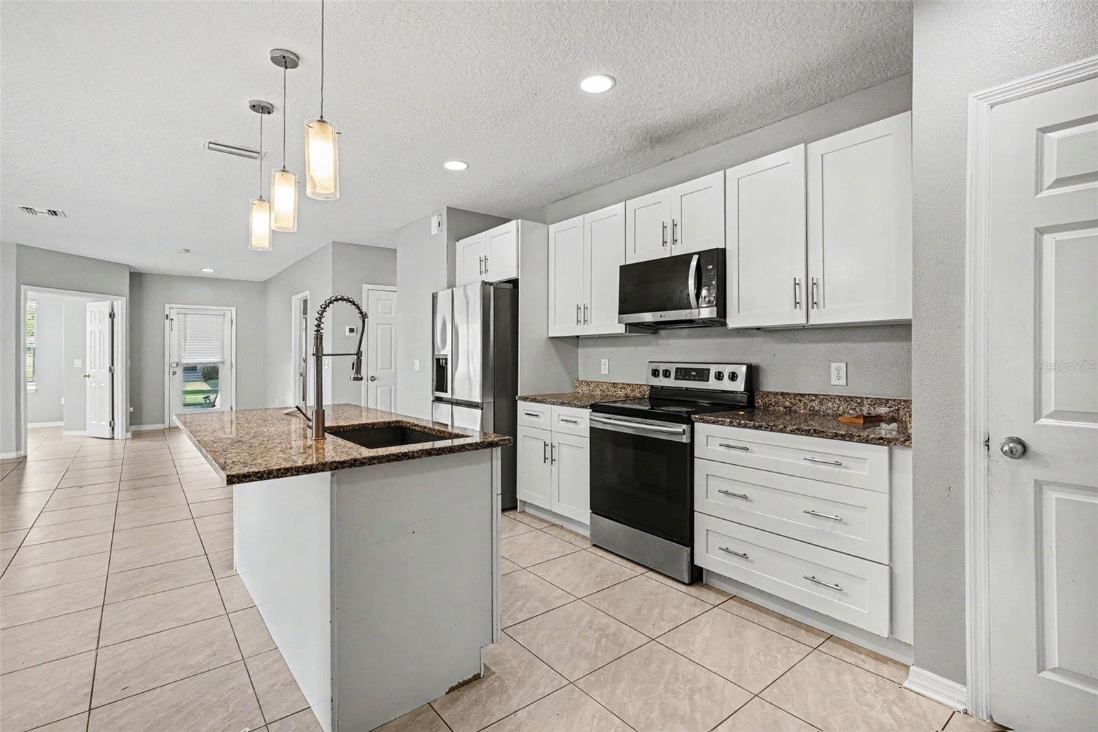 4957 CASTLE ST E, KISSIMMEE, FL — photo 7