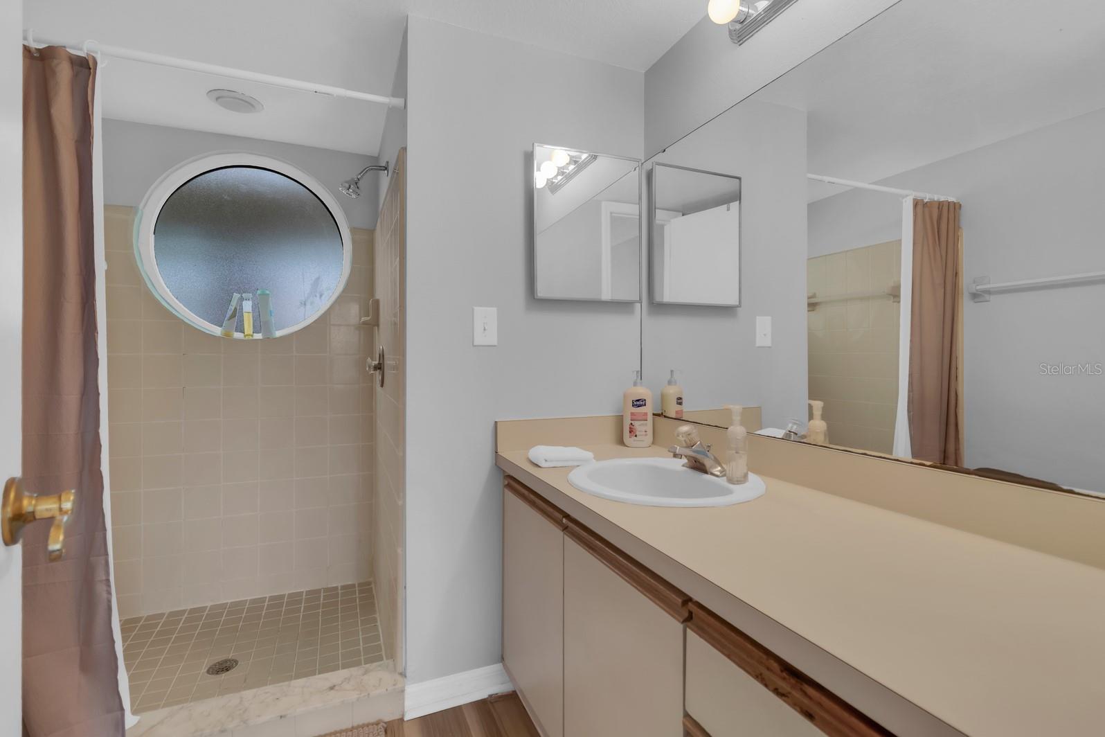5004 LAGUNA BAY CIR #49, KISSIMMEE, FL — photo 11