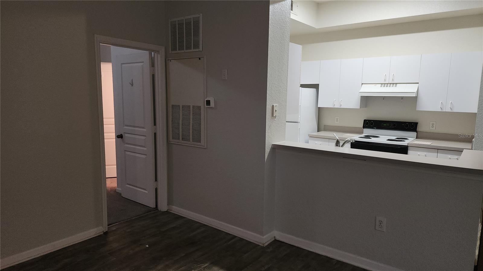 17101 CARRINGTON PARK DR #421, TAMPA, FL — photo 10