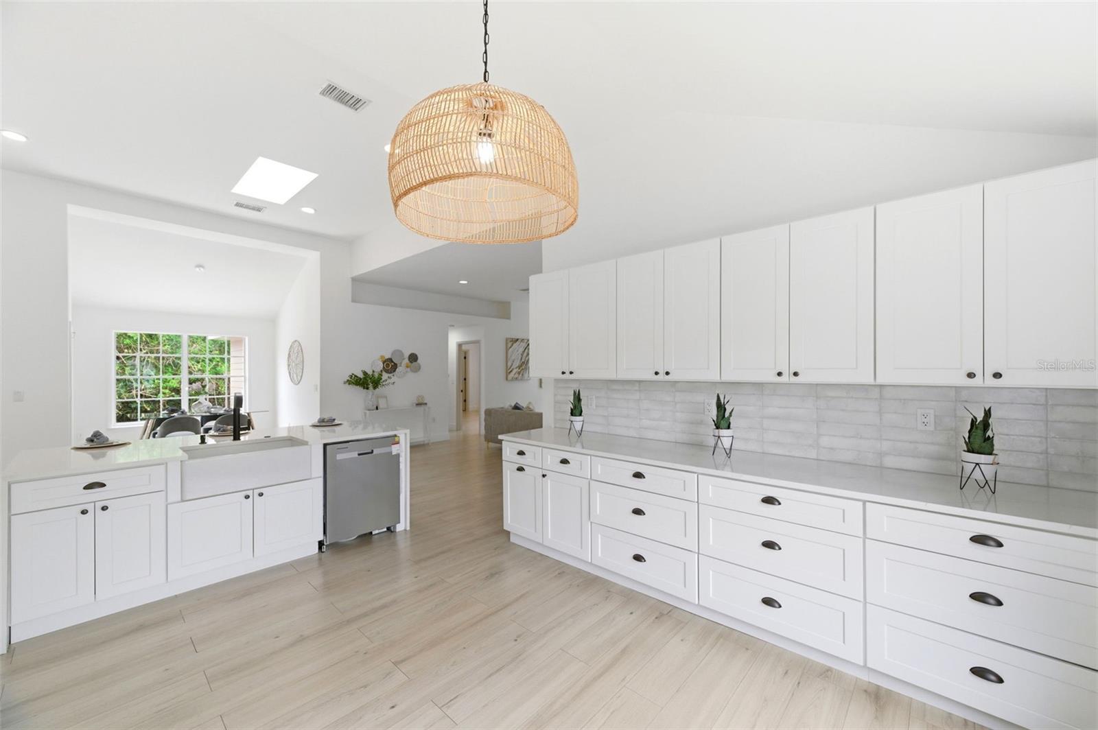 4401 LITTLE JOHN TRL, SARASOTA, FL — photo 13