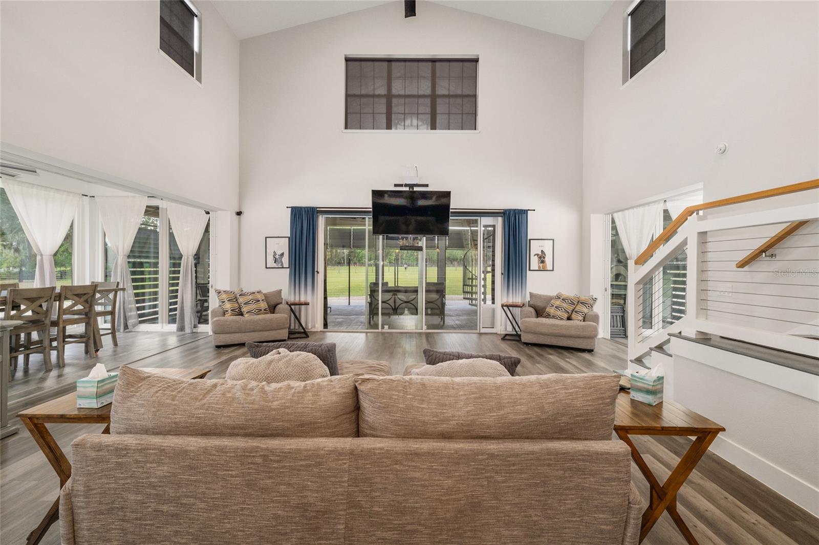 904 NW 111TH LN, OXFORD, FL — photo 11