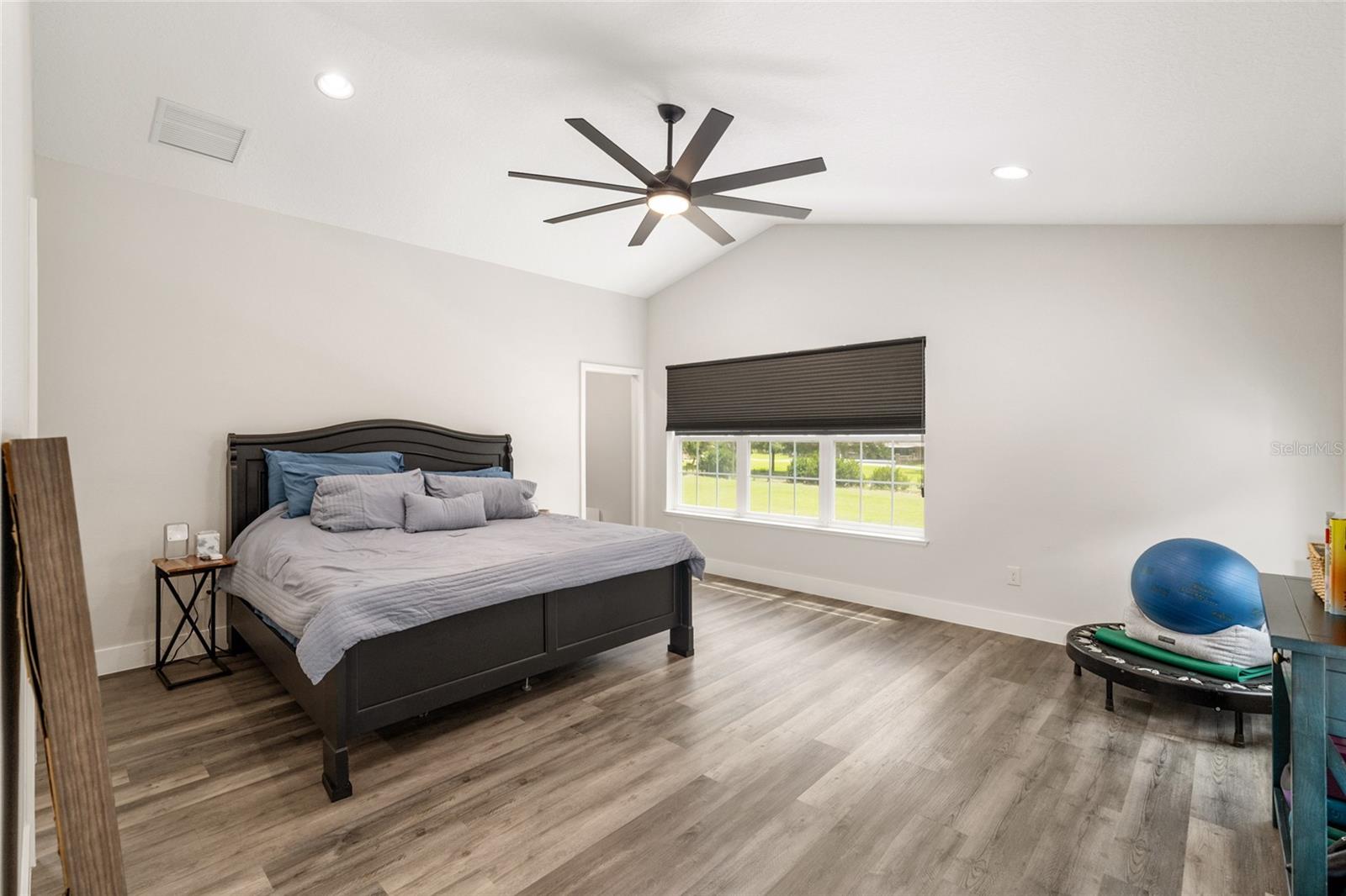 904 NW 111TH LN, OXFORD, FL — photo 43