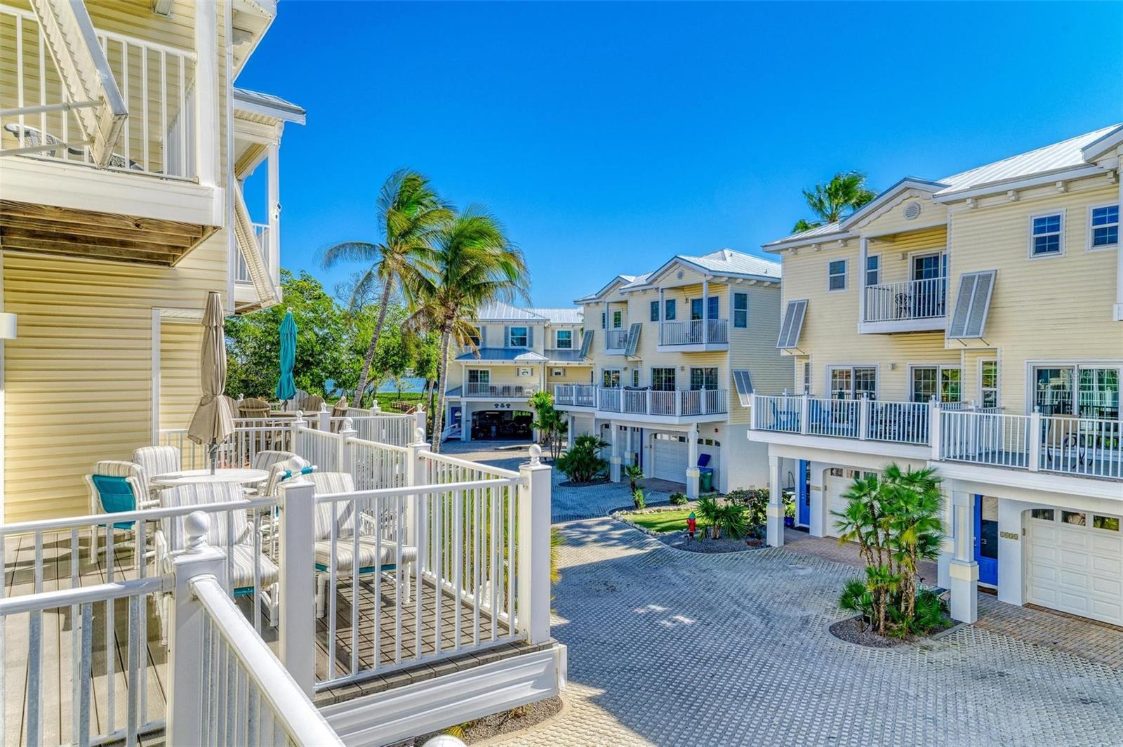 1469 GULF DR N, BRADENTON BEACH, FL — photo 42
