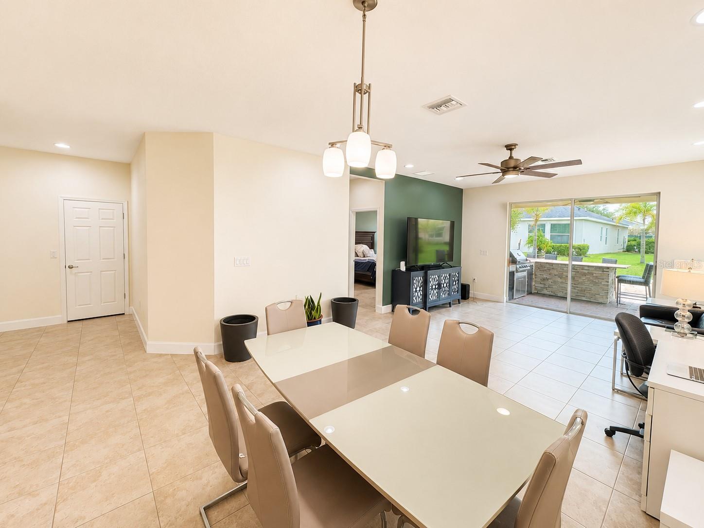 6118 VOYAGERS PL, APOLLO BEACH, FL — photo 8