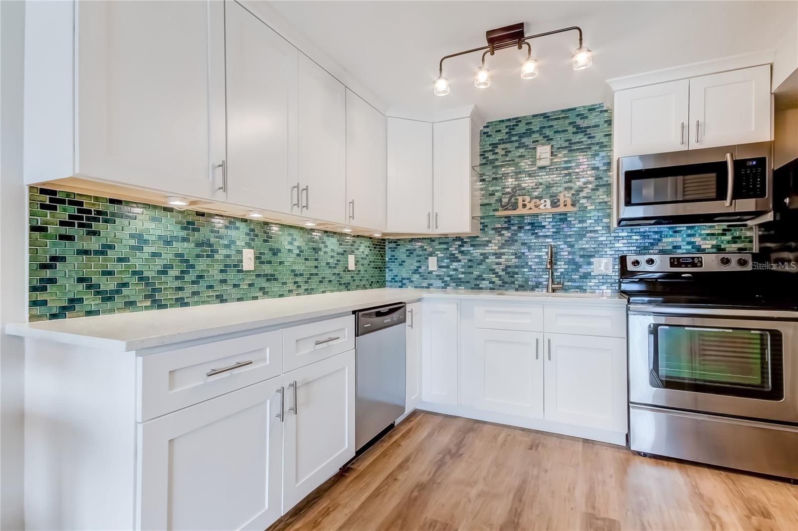 51 ISLAND WAY #104, CLEARWATER BEACH, FL — photo 12