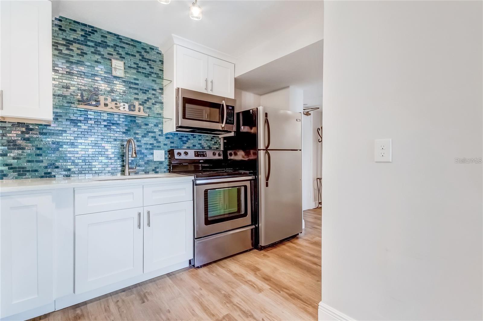 51 ISLAND WAY #104, CLEARWATER BEACH, FL — photo 13
