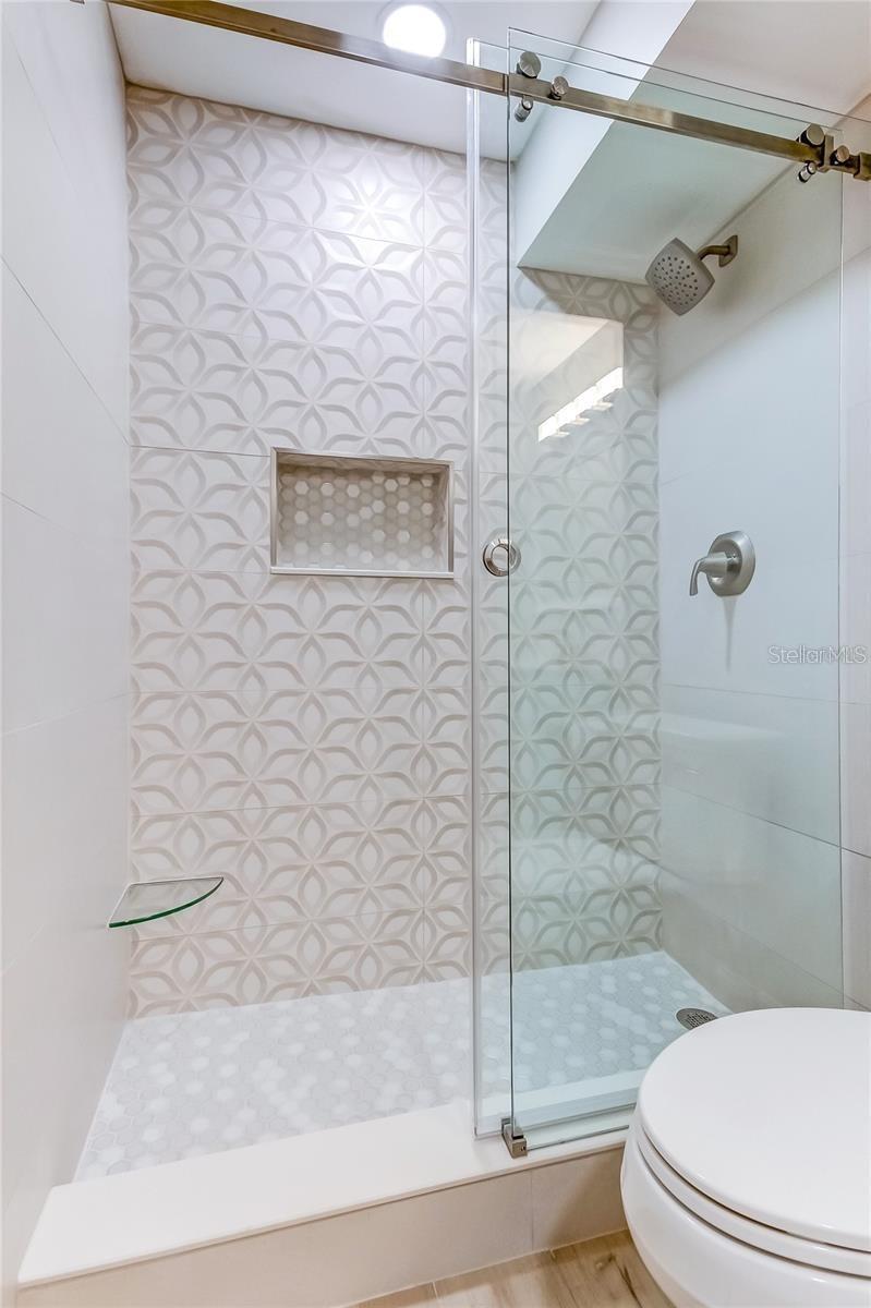51 ISLAND WAY #104, CLEARWATER BEACH, FL — photo 26