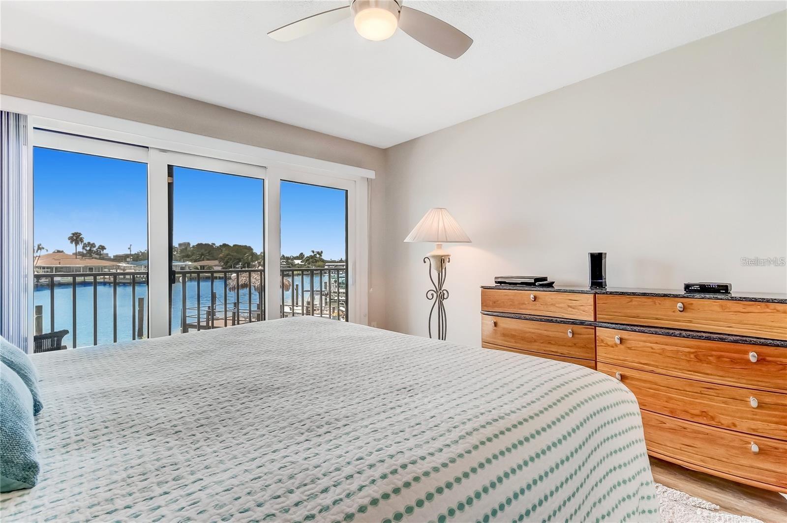 51 ISLAND WAY #104, CLEARWATER BEACH, FL — photo 30