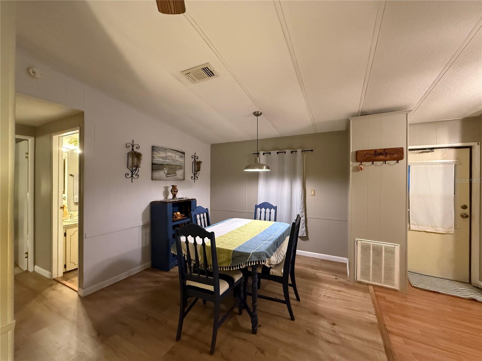 101 CYPRESS RD, WILDWOOD, FL — photo 5