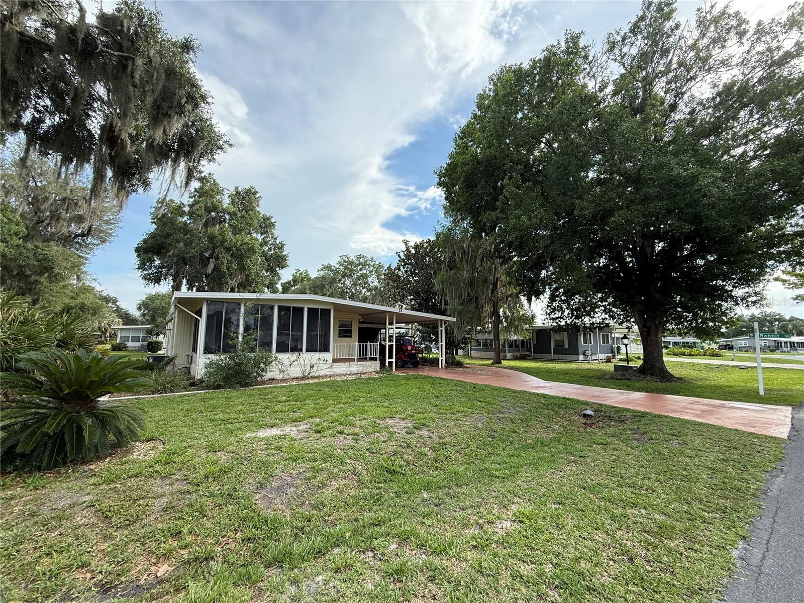 24 N BOBWHITE RD, WILDWOOD, FL