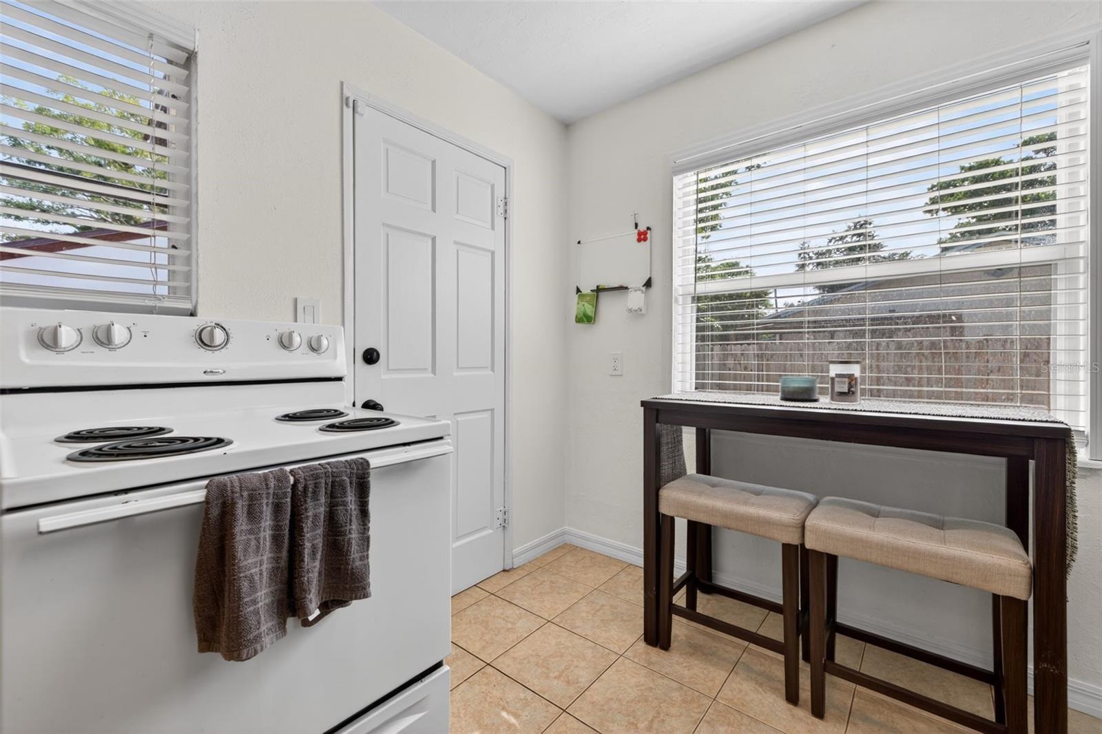 3766 56TH AVE N, ST PETERSBURG, FL — photo 7