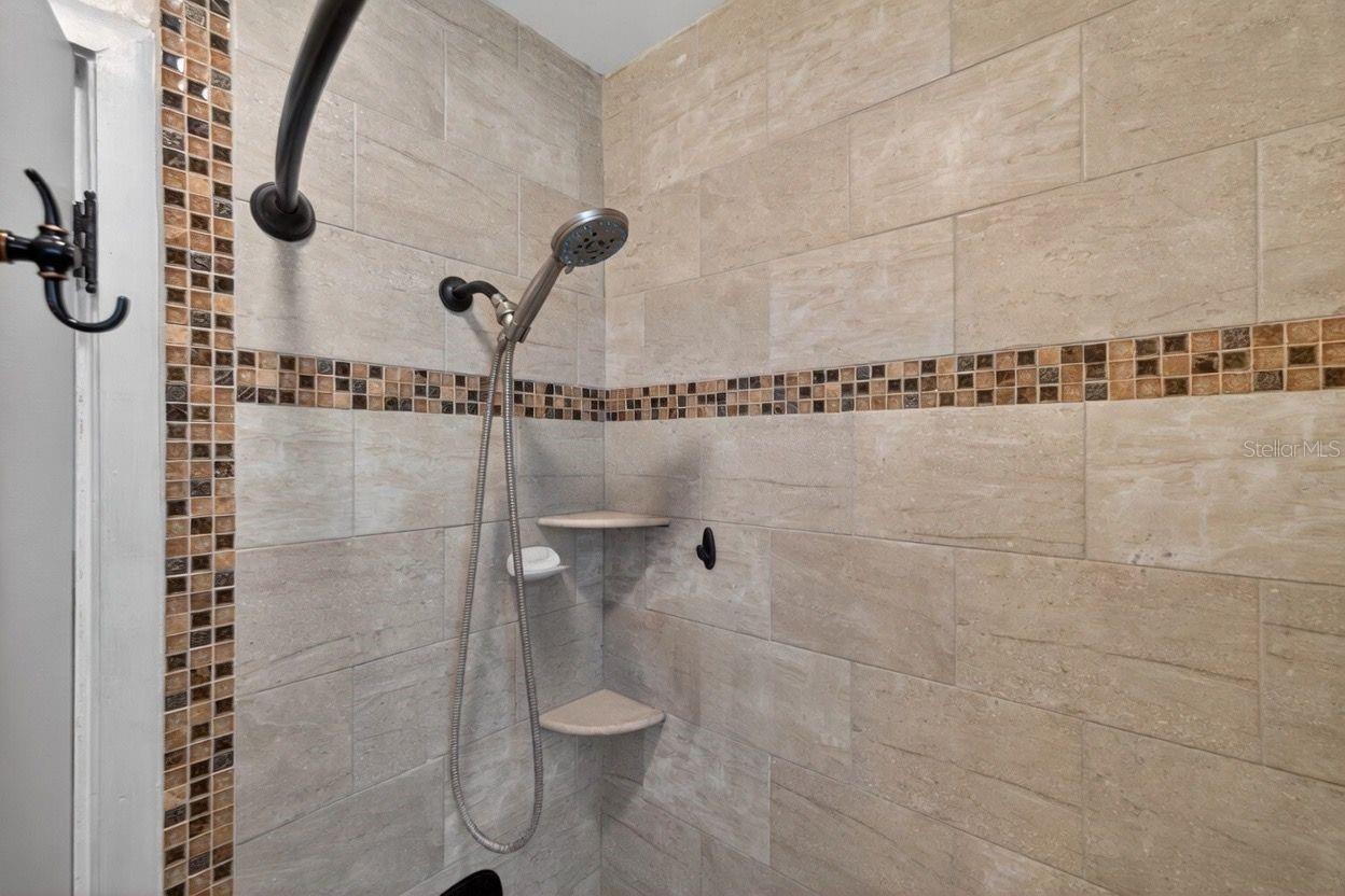 3766 56TH AVE N, ST PETERSBURG, FL — photo 14