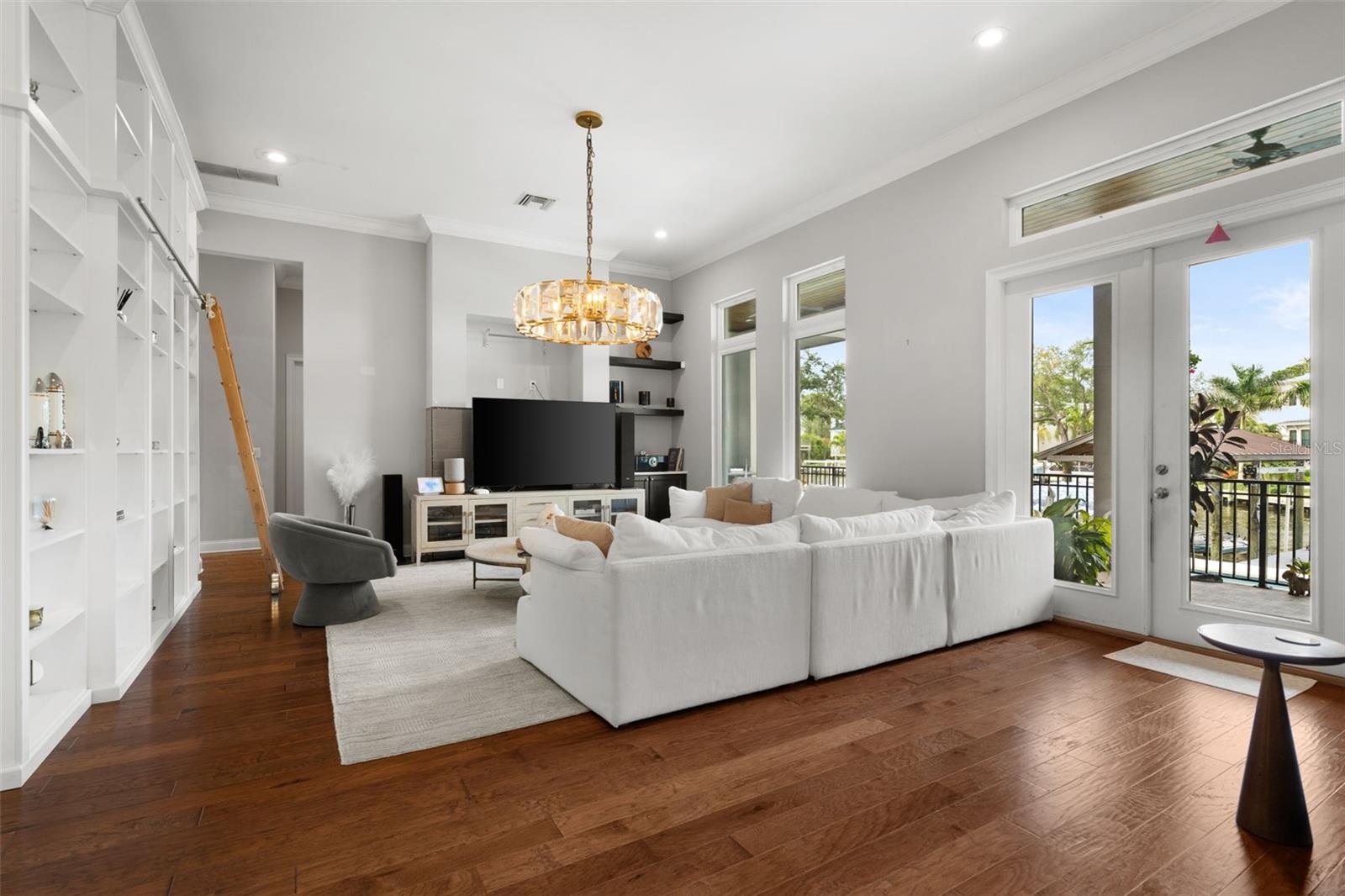 4905 W SPRING LAKE DR, TAMPA, FL — photo 14