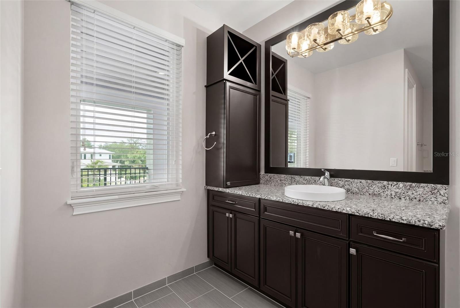 4905 W SPRING LAKE DR, TAMPA, FL — photo 43