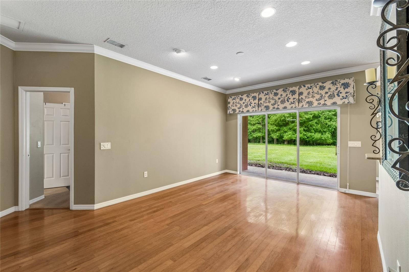 136 SORRENTO RD, POINCIANA, FL — photo 10