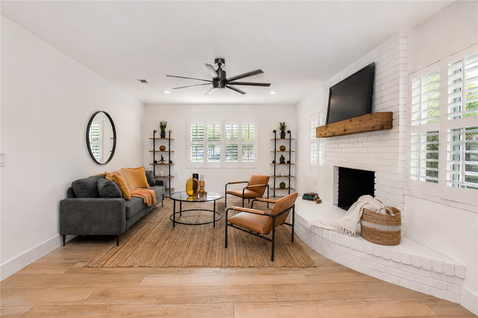 20 E DIVISION ST, WINTER GARDEN, FL — photo 19
