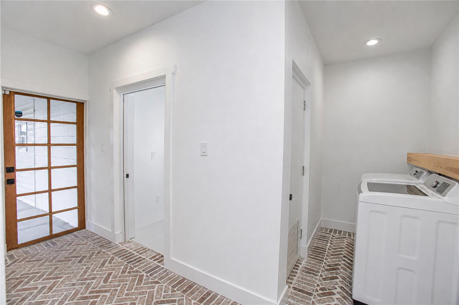 20 E DIVISION ST, WINTER GARDEN, FL — photo 35