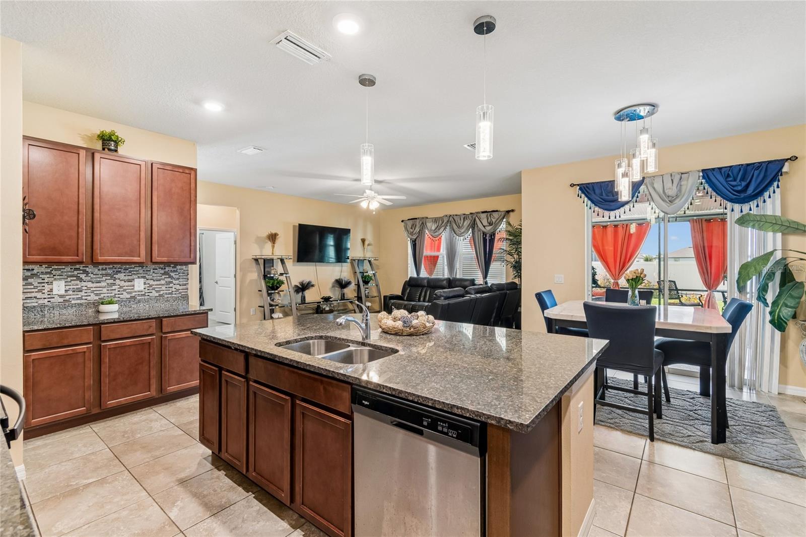 11804 BLUEGRASS FIELD CT, RIVERVIEW, FL — photo 11