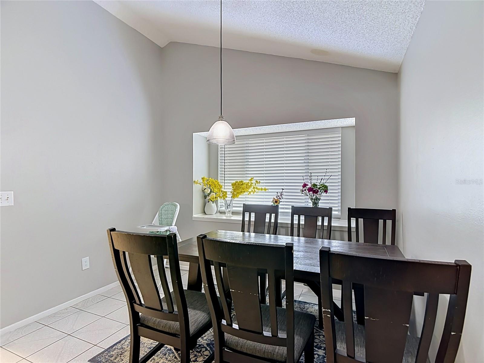 7110 HOLLOWELL DR, TAMPA, FL — photo 11