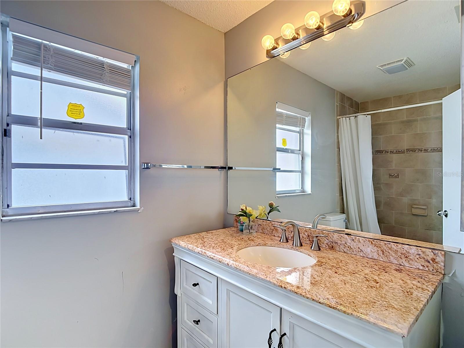 7110 HOLLOWELL DR, TAMPA, FL — photo 22