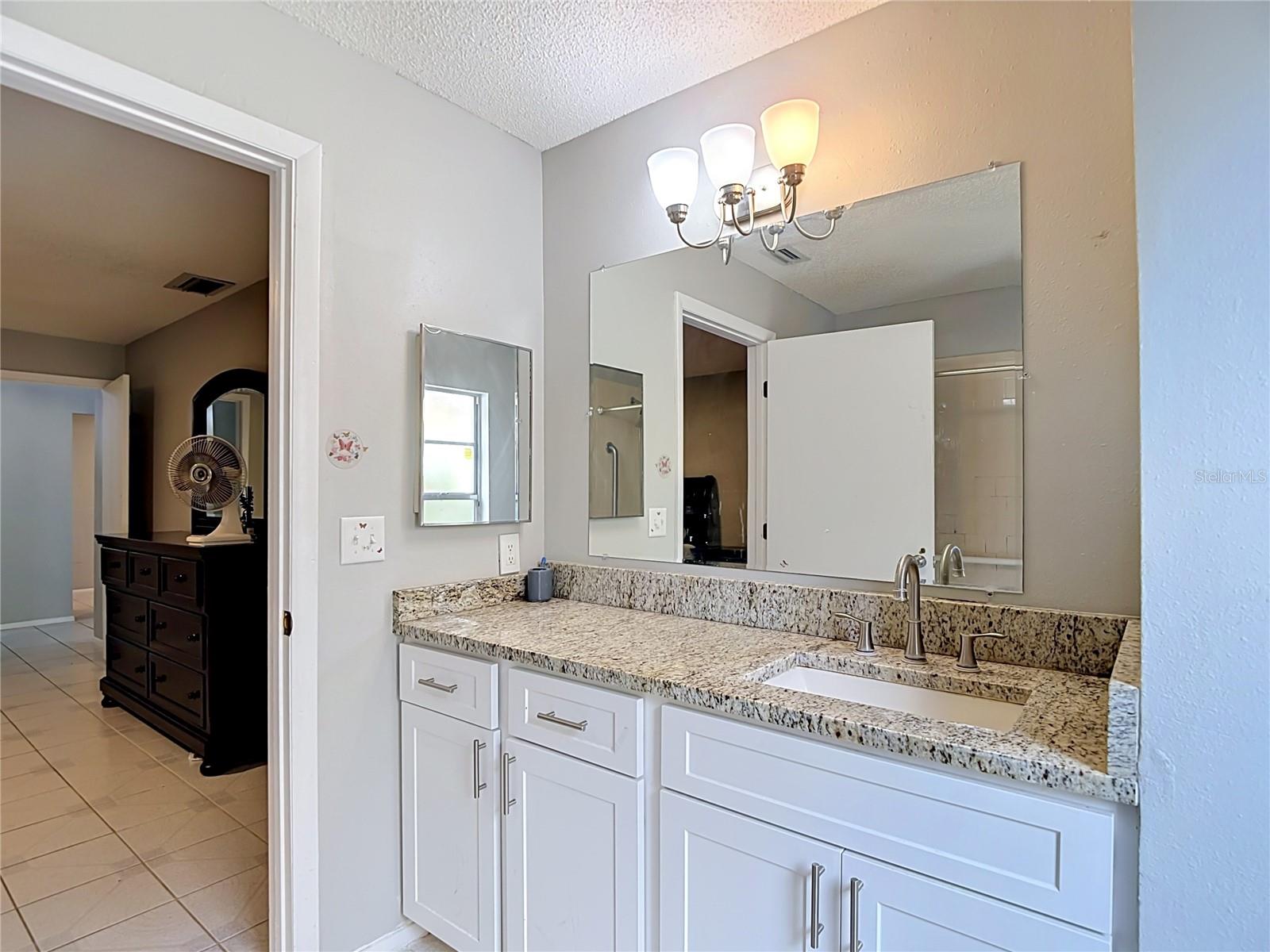 7110 HOLLOWELL DR, TAMPA, FL — photo 27