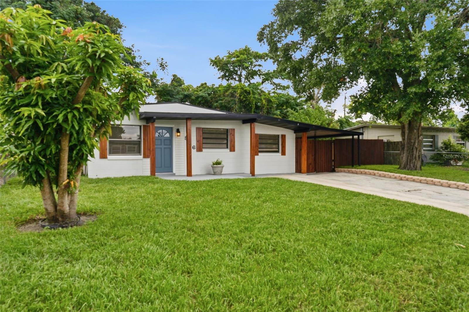 906 SABRINA DR, OCOEE, FL
