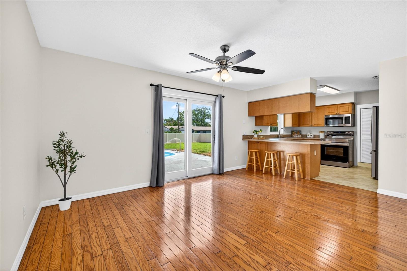 37121 MERIDIAN AVE, DADE CITY, FL — photo 14