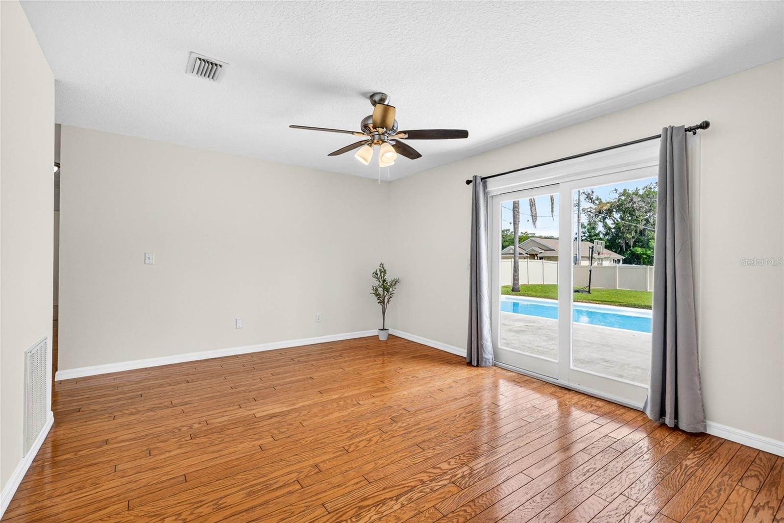37121 MERIDIAN AVE, DADE CITY, FL — photo 18