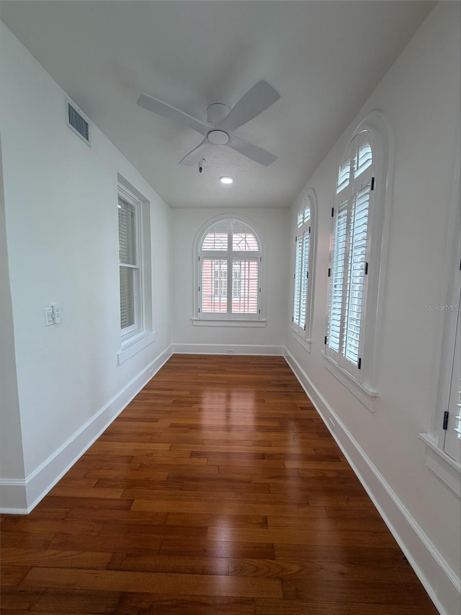 1221 N PALM AVE #204, SARASOTA, FL — photo 11