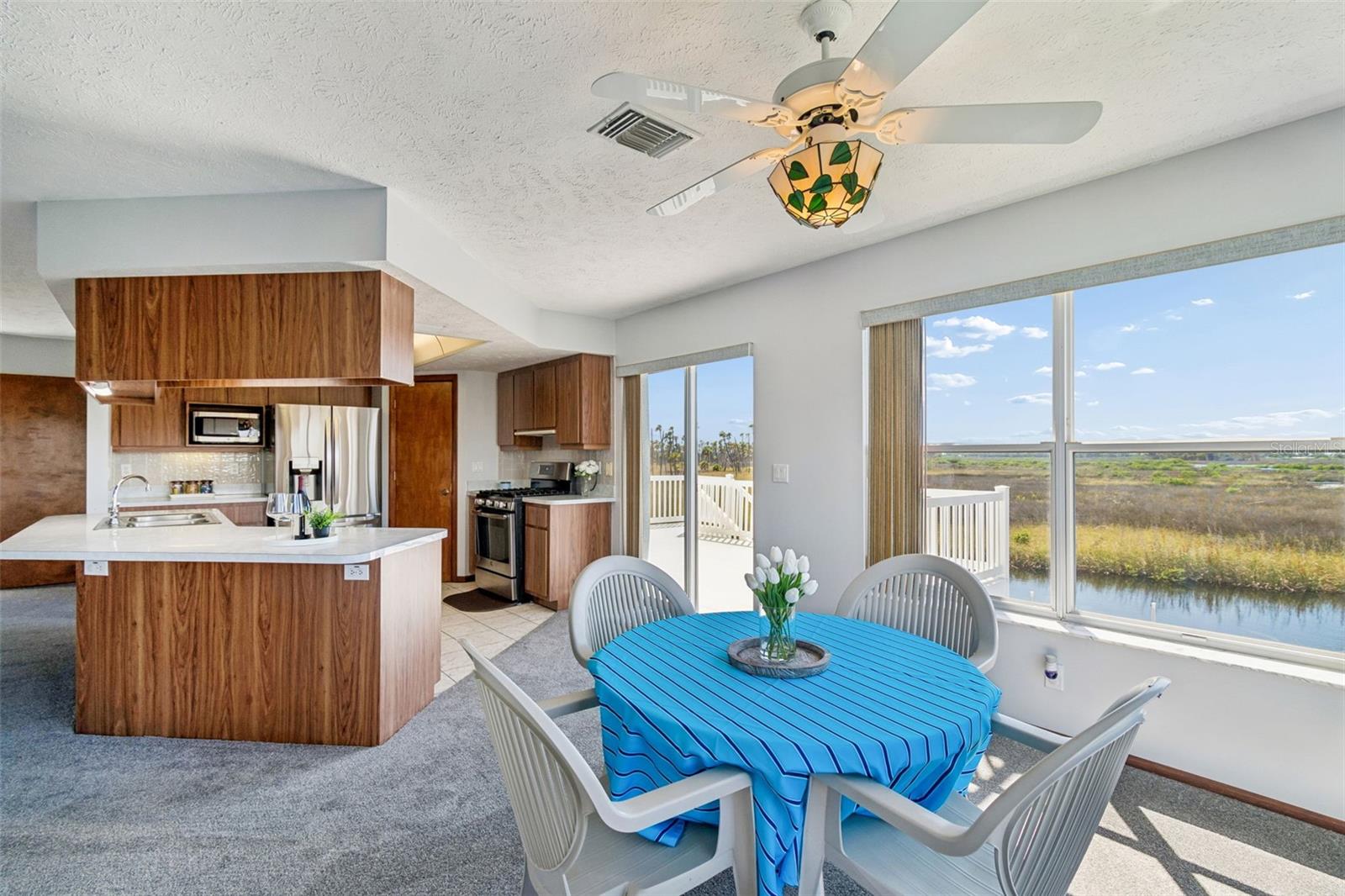 5247 TROPICAL PT, WEEKI WACHEE, FL — photo 36