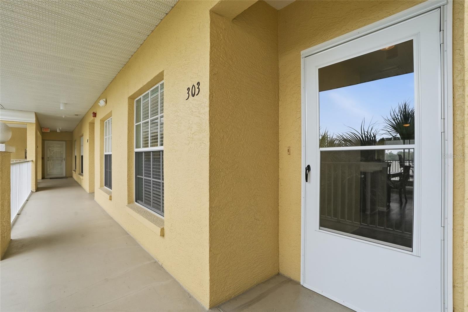 19355 WATER OAK DR #303, PORT CHARLOTTE, FL — photo 3