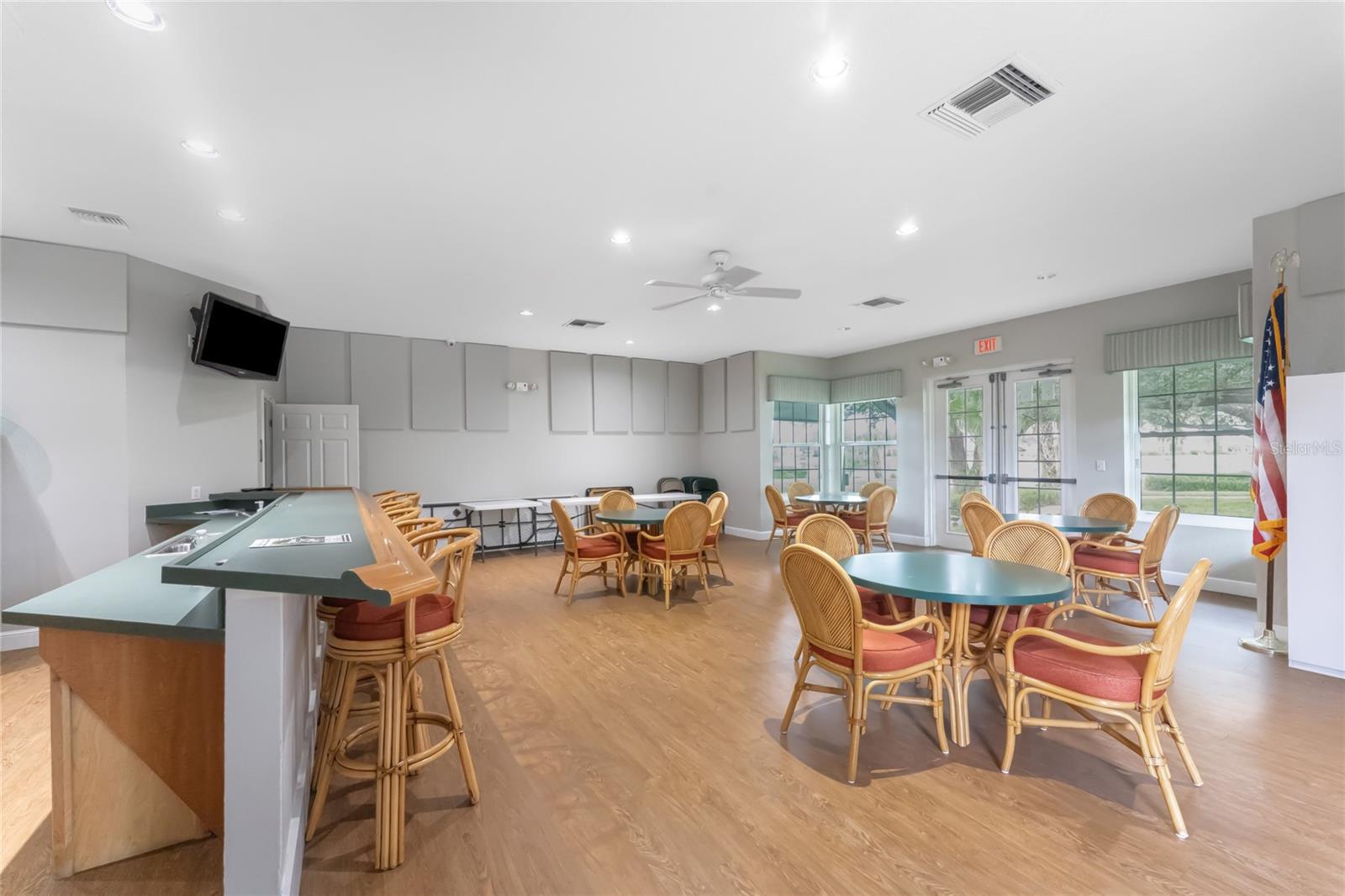 19355 WATER OAK DR #303, PORT CHARLOTTE, FL — photo 34
