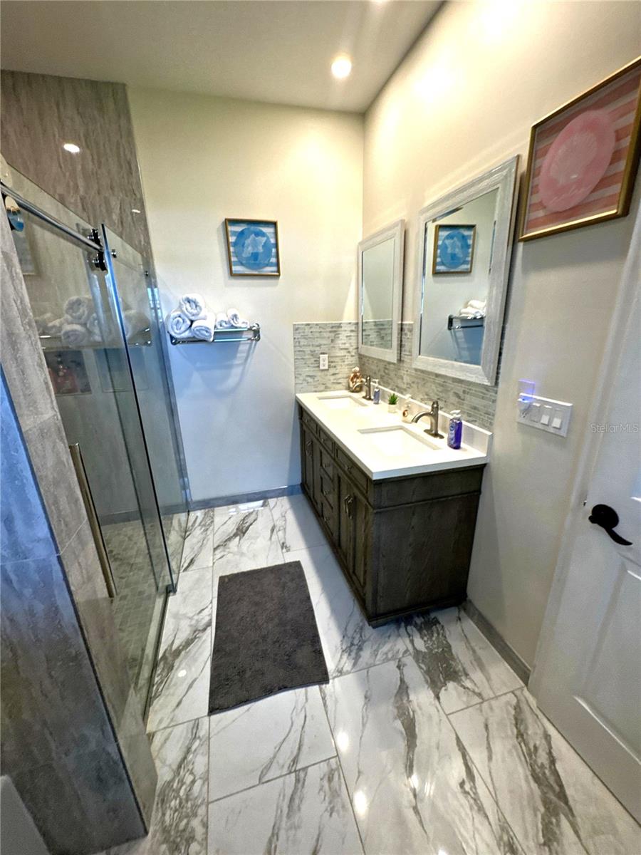 1501 HELENE AVE, ENGLEWOOD, FL — photo 12