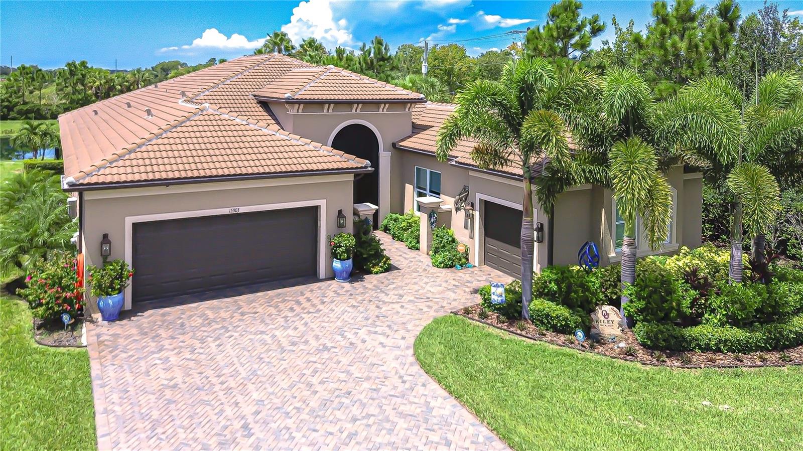 15303 VALENCIA DEL SOL ST, WIMAUMA, FL — photo 45