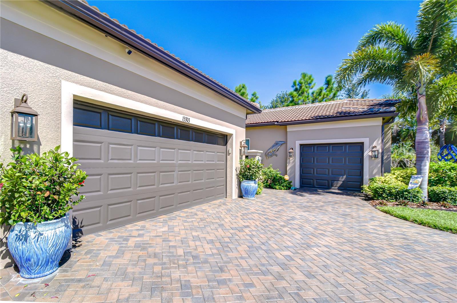15303 VALENCIA DEL SOL ST, WIMAUMA, FL — photo 47