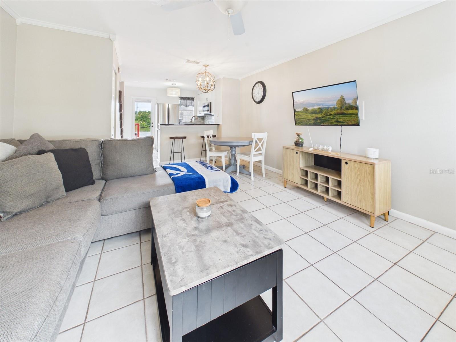 3357 W WYOMING CIR #3-5, TAMPA, FL — photo 3
