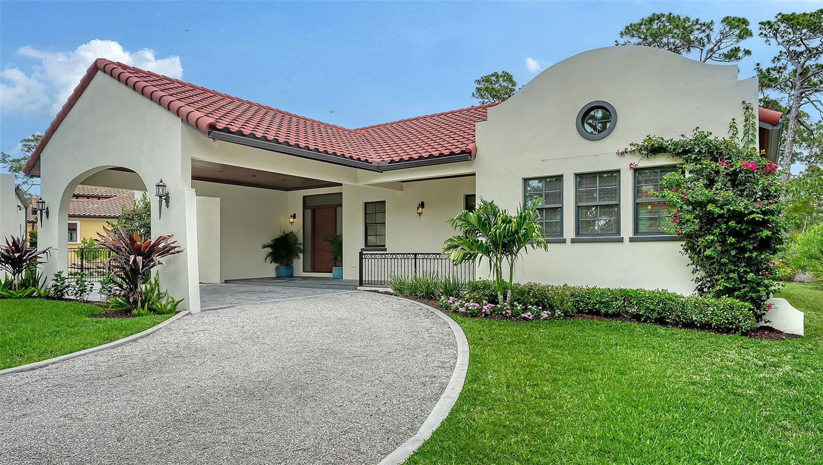 360 N POINT RD, OSPREY, FL