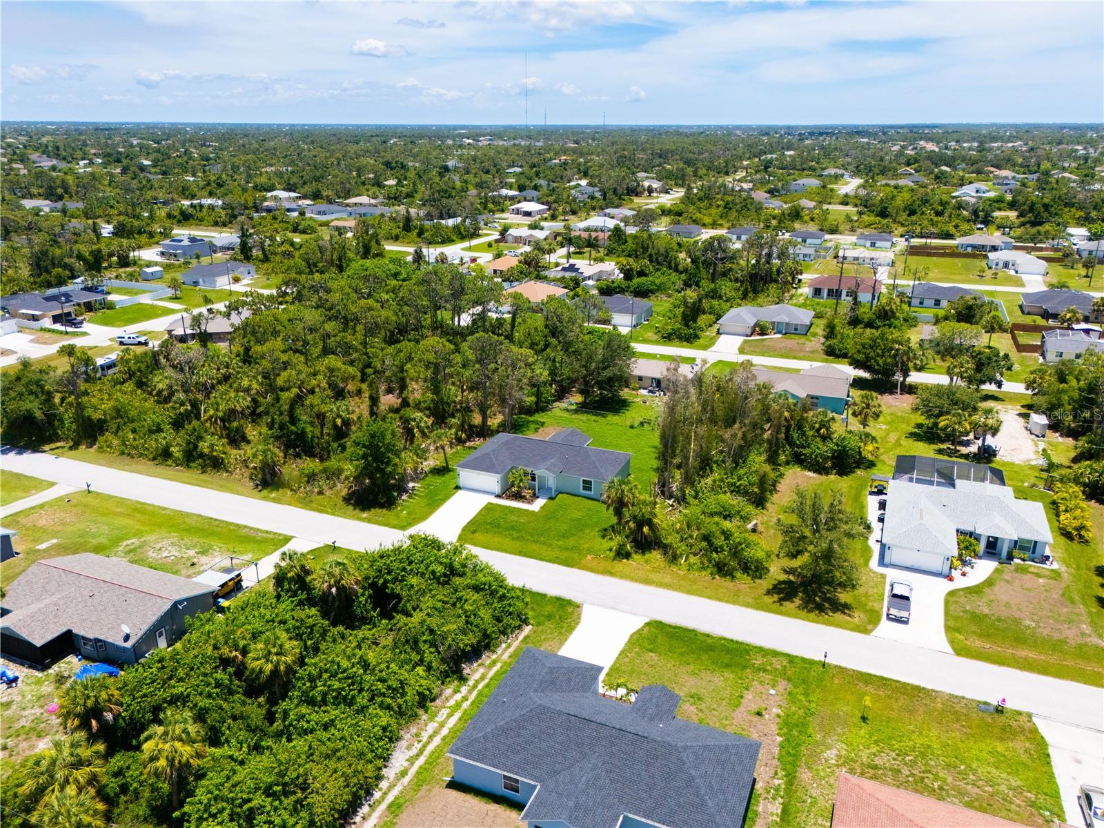 12107 BROOKSIDE AVE, PORT CHARLOTTE, FL — photo 25