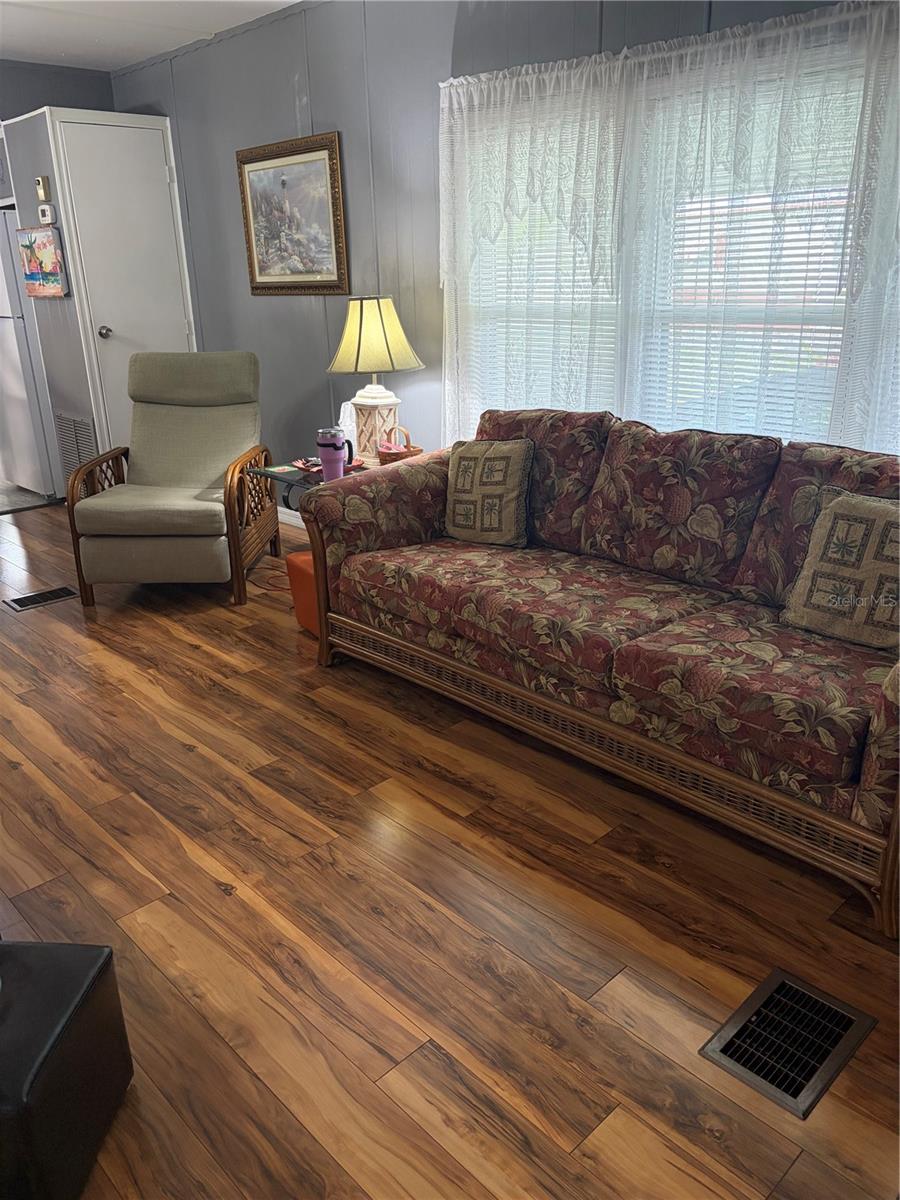 723 ROMA RD, VENICE, FL — photo 10