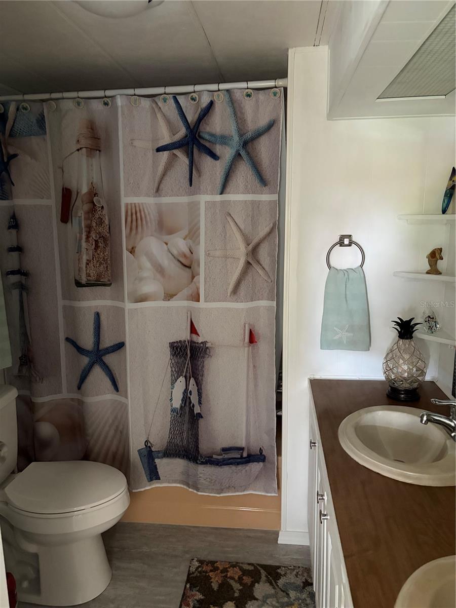 723 ROMA RD, VENICE, FL — photo 18