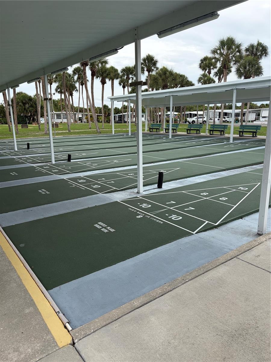 723 ROMA RD, VENICE, FL — photo 34