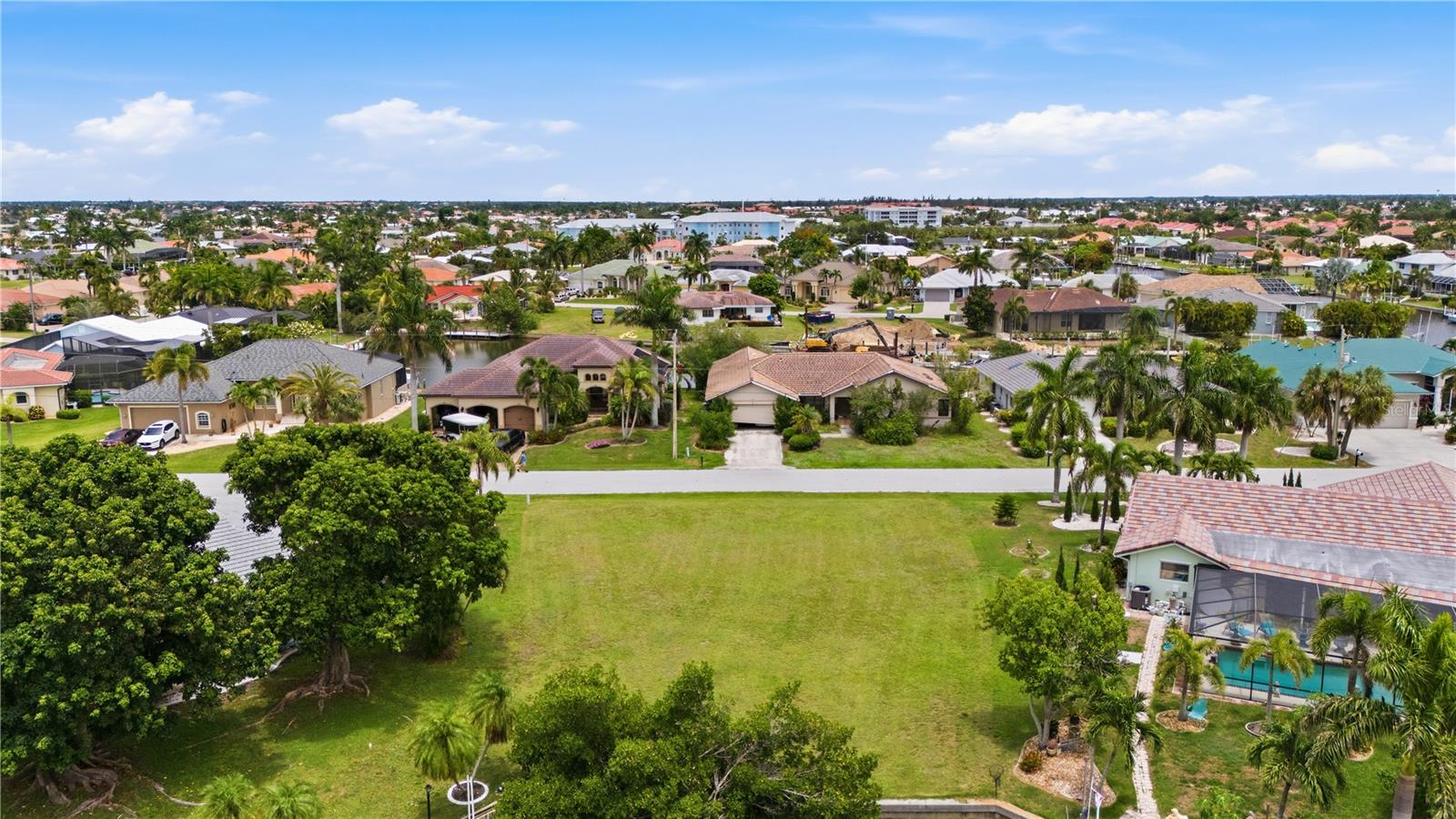 1121 CORONADO DR, PUNTA GORDA, FL — photo 7