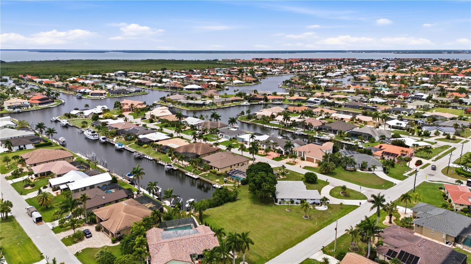 1121 CORONADO DR, PUNTA GORDA, FL — photo 10