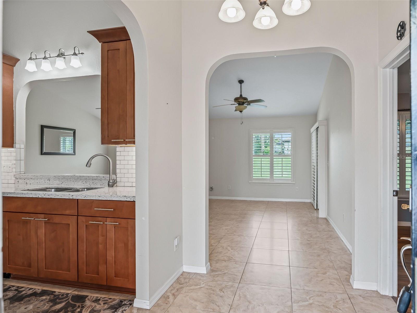 12115 SE 176TH LOOP, SUMMERFIELD, FL — photo 8