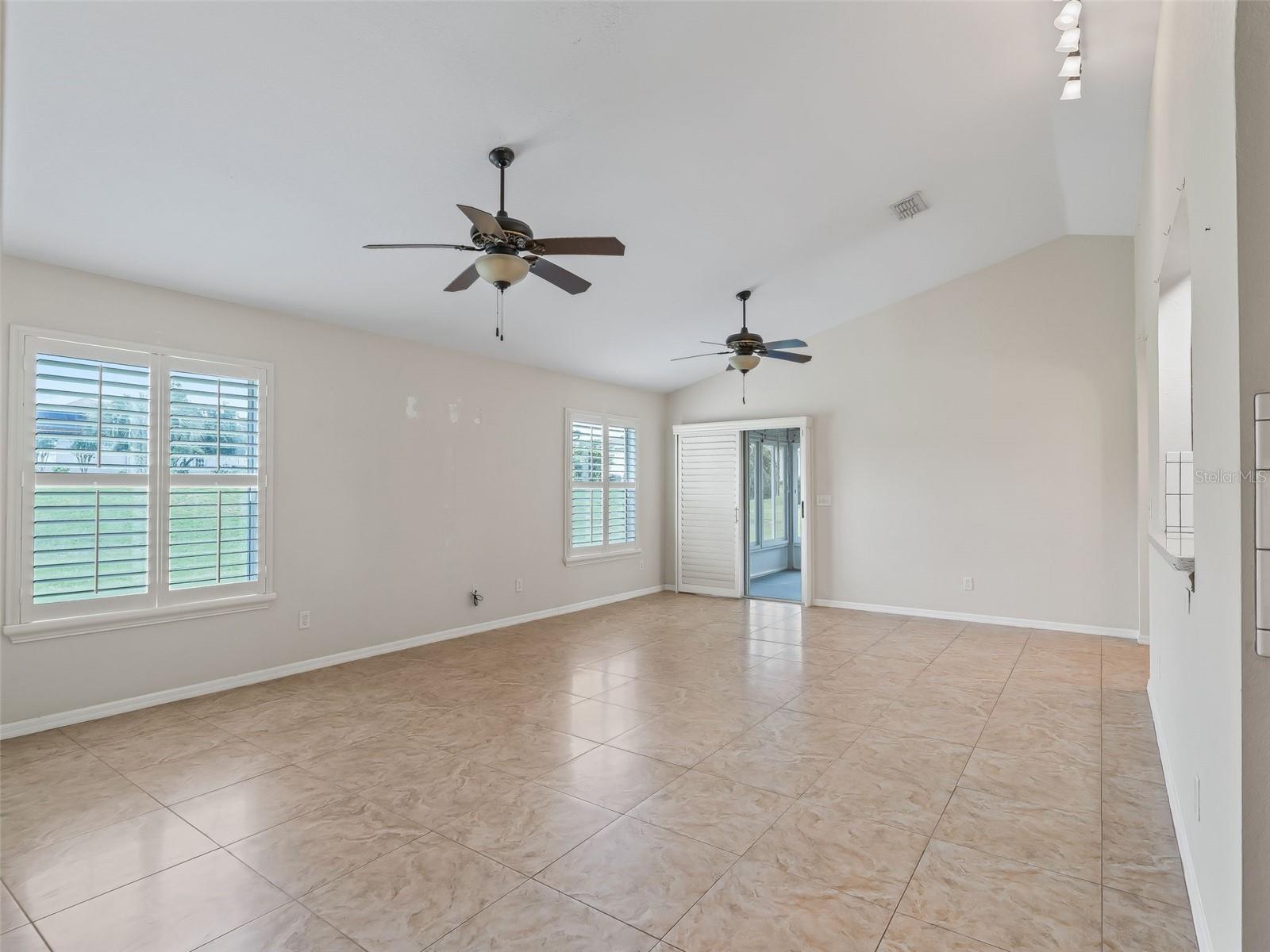 12115 SE 176TH LOOP, SUMMERFIELD, FL — photo 16