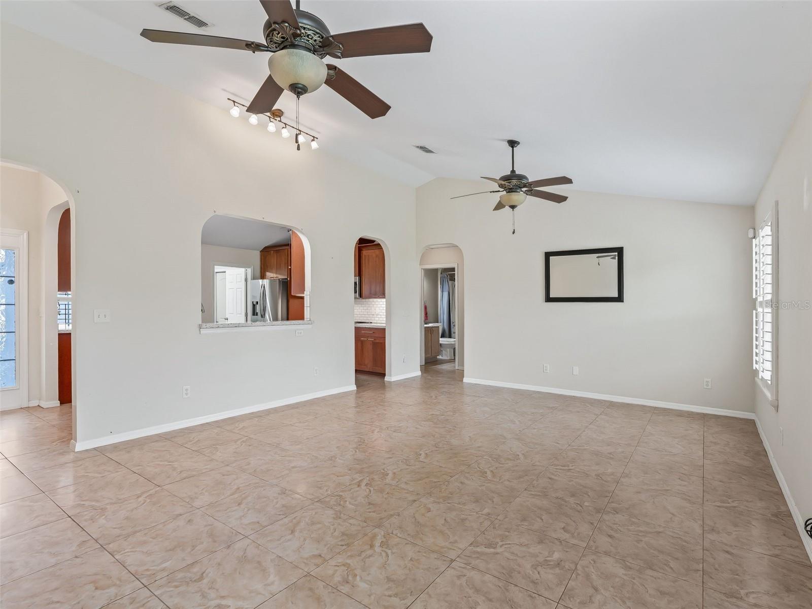 12115 SE 176TH LOOP, SUMMERFIELD, FL — photo 18