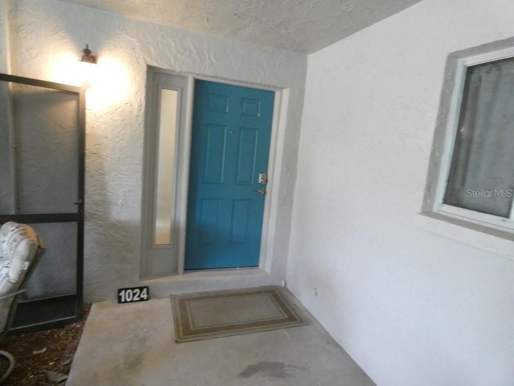 1024 10TH CIR SE, LARGO, FL — photo 3