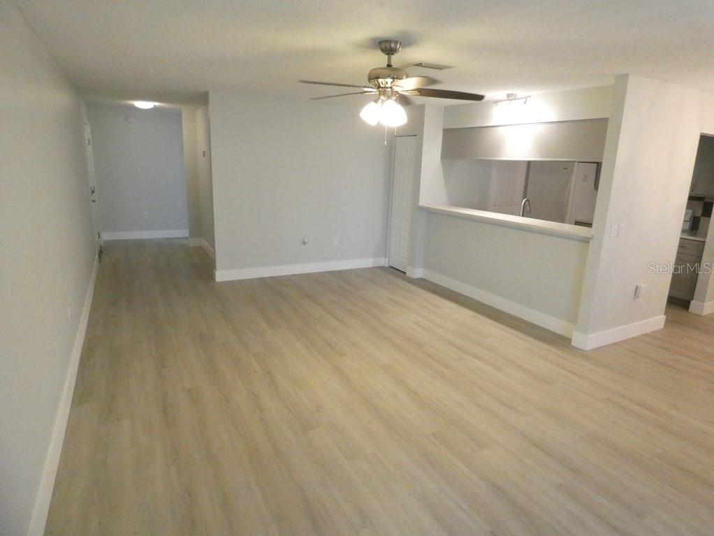 1024 10TH CIR SE, LARGO, FL — photo 6